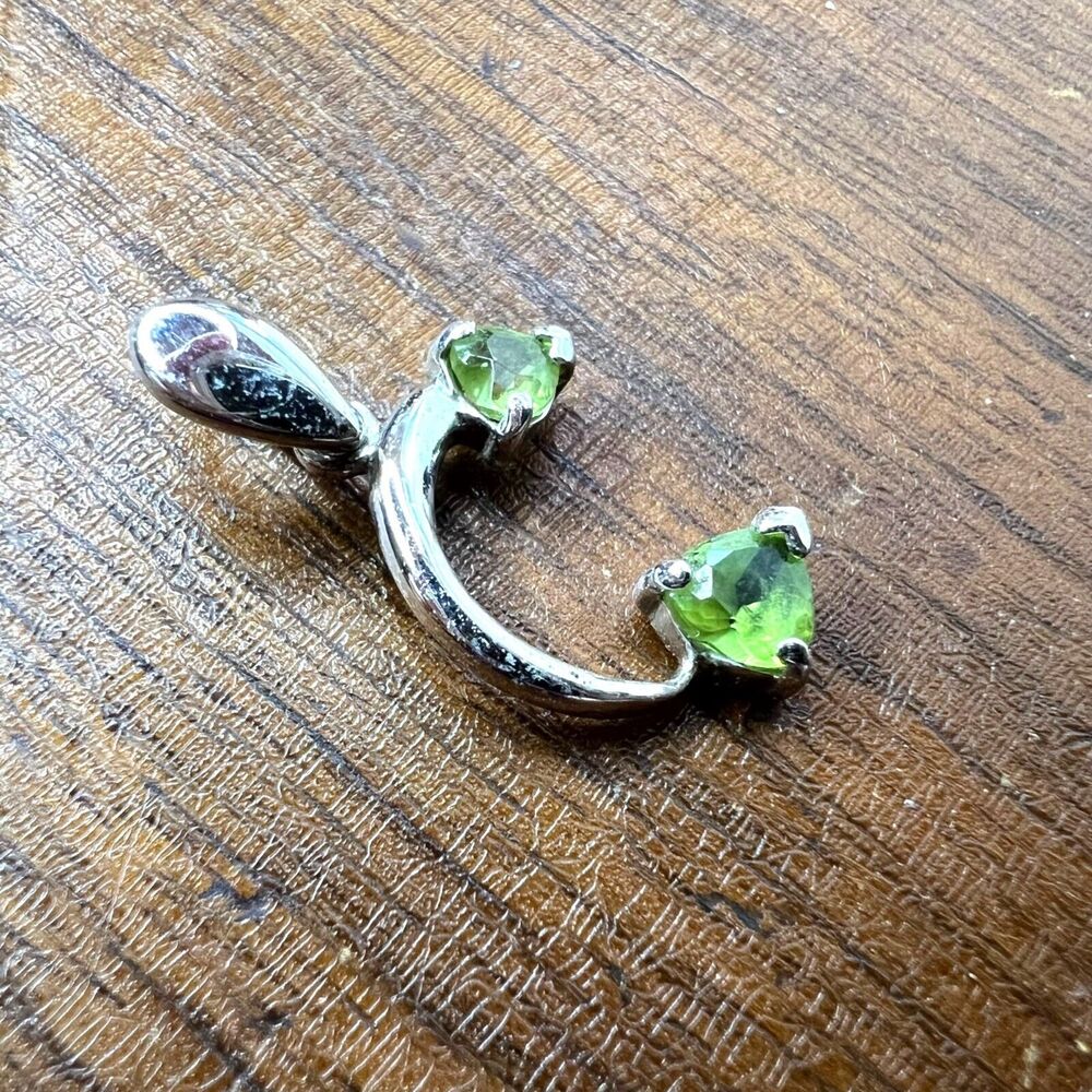 Peora Peridot Sterling Silver Necklace Pendant - Picture 6 of 16